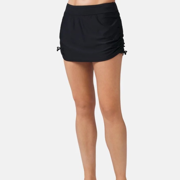 Free Country Bikini Bottoms Skirt Ruched Black  Beach Size M 8/10 Elastic Waist - Picture 3 of 16